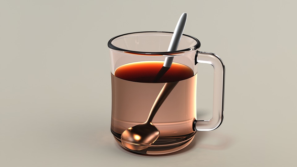 Una taza con té