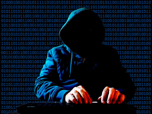 Ilustración, hombre con antifaz y gorro que representa a un delincuente, mueve dentro la pantalla de una PC una clave de combinación.